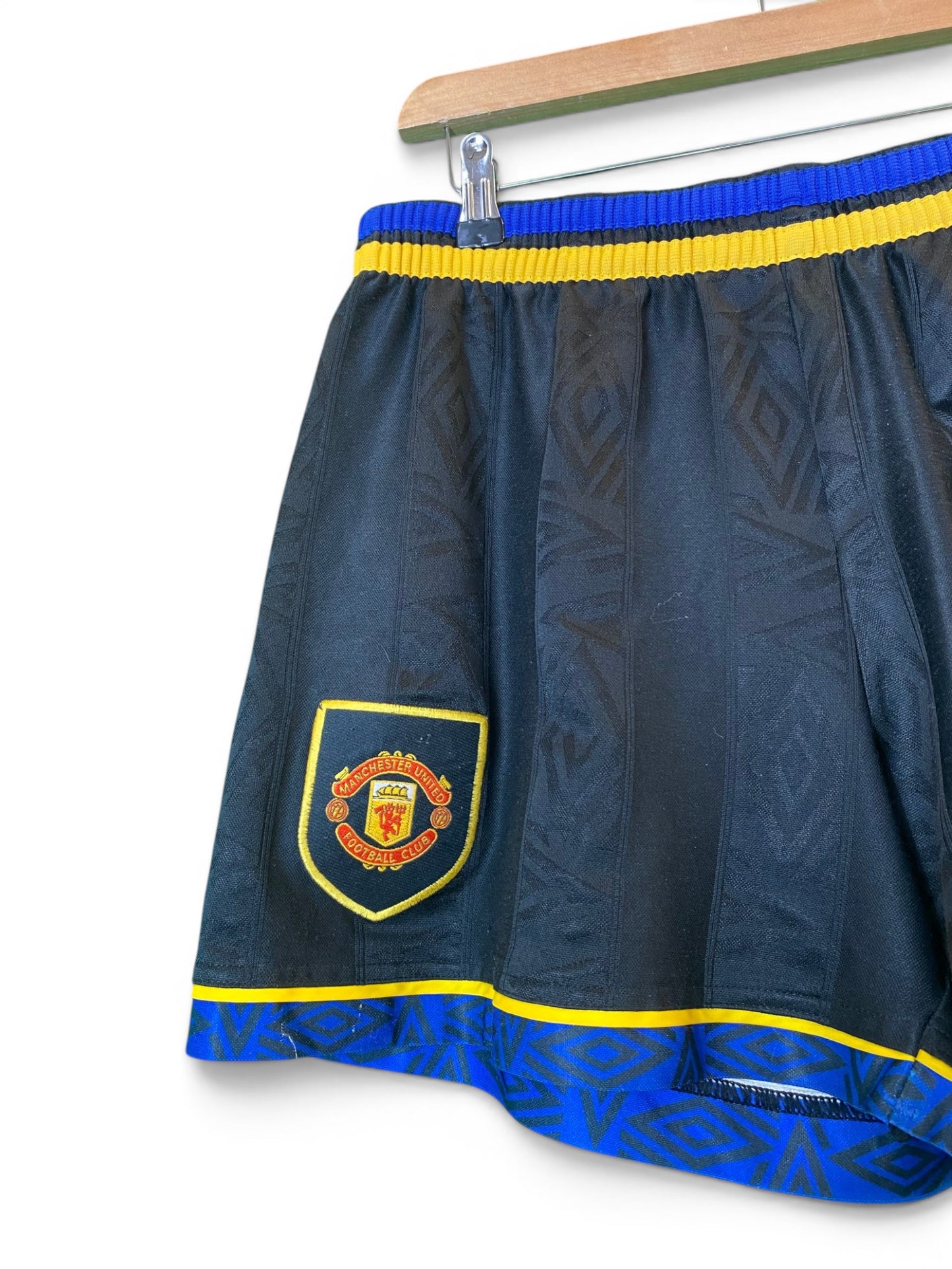 Vintage 1993-95 Manchester United Football Shorts -  Medium