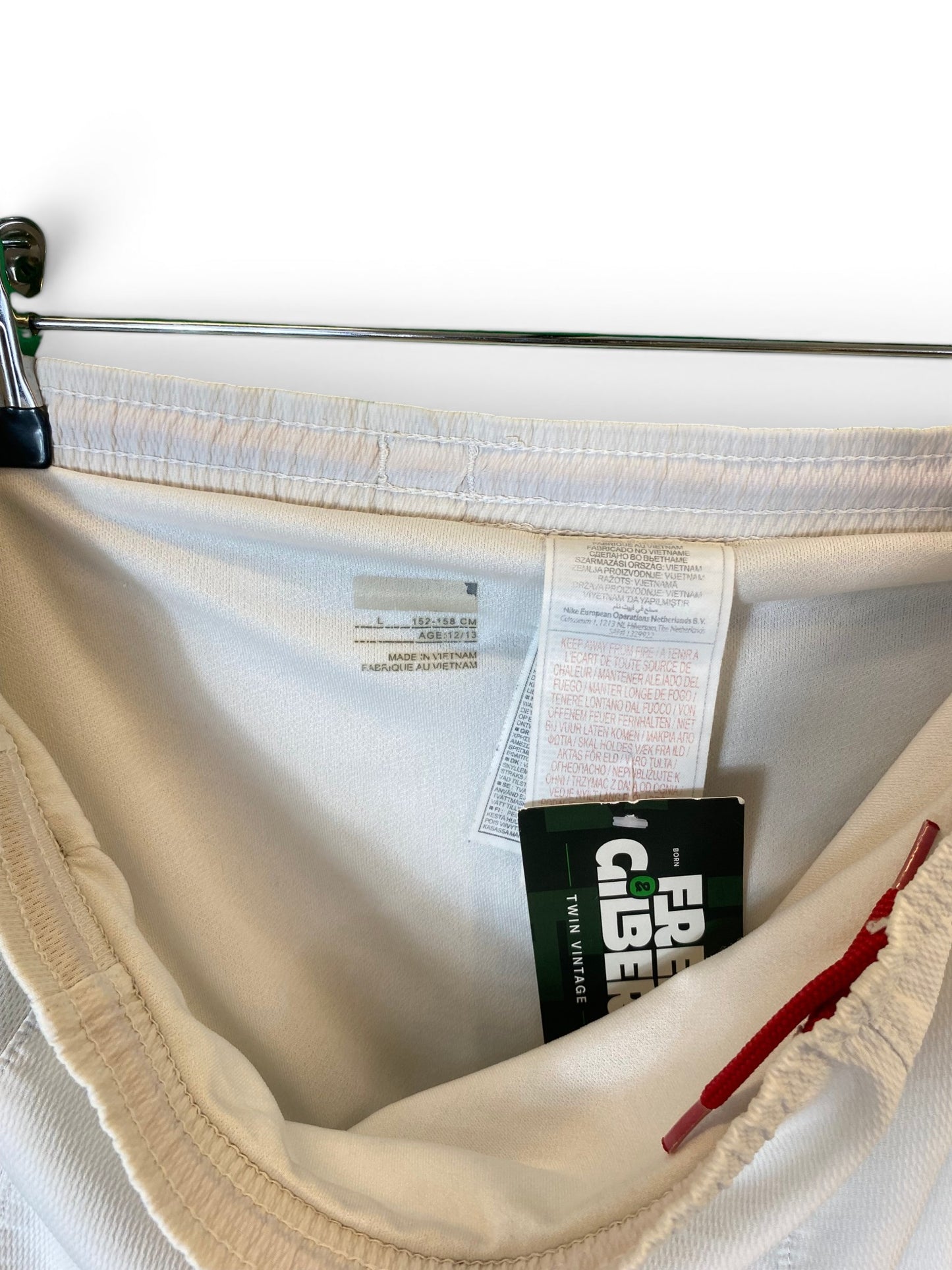 Arsenal FC Nike Sports Shorts - Large