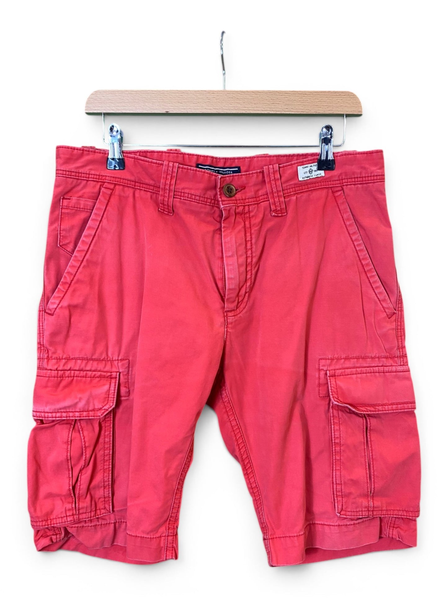 Tommy Hilfiger Cargo Shorts - W32"