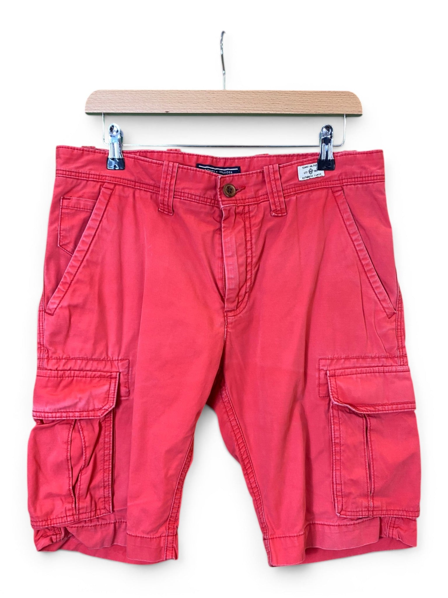 Tommy Hilfiger Cargo Shorts - W32"