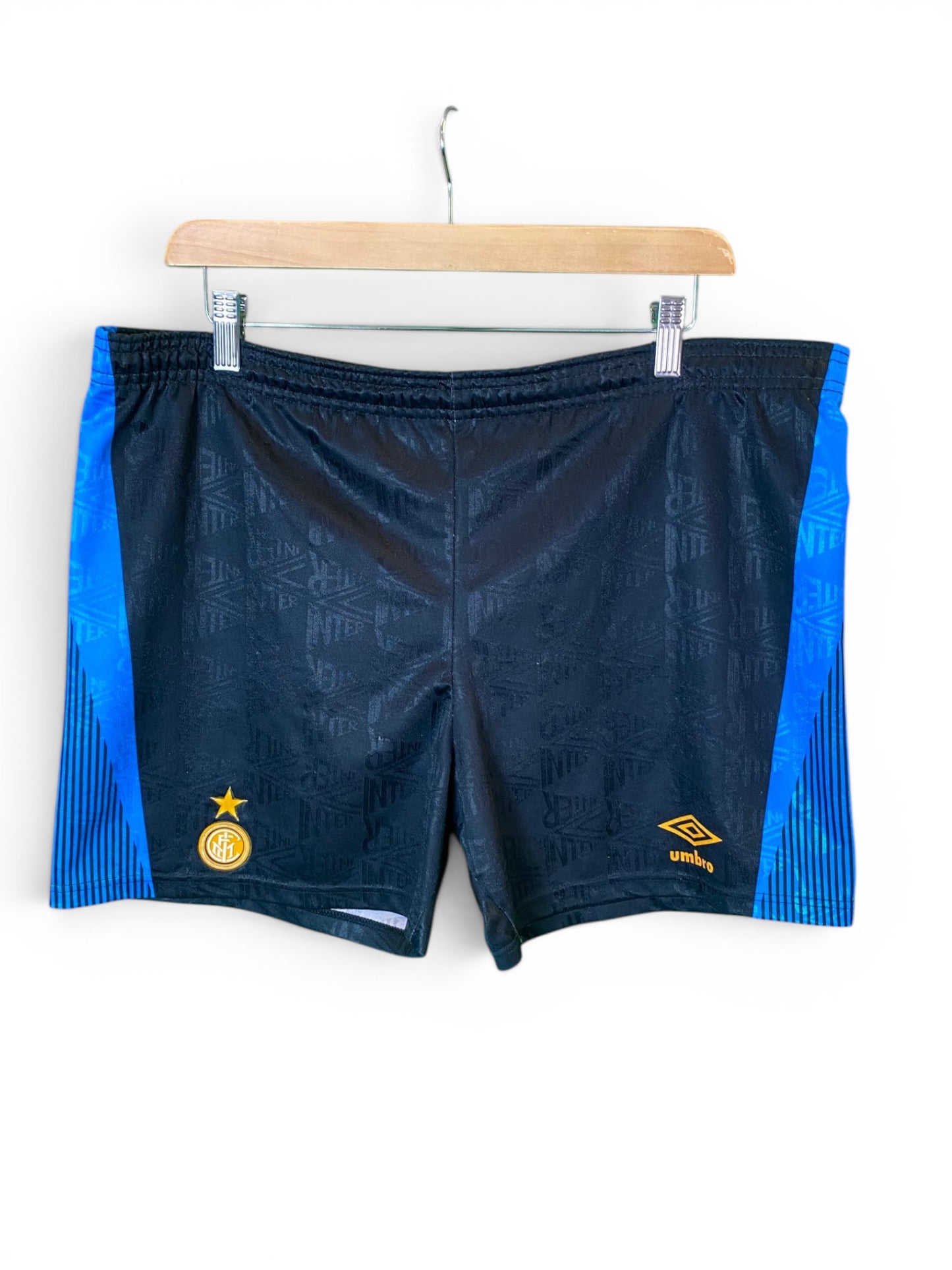 Vintage Umbro Inter Milan Football Shorts - X-Large