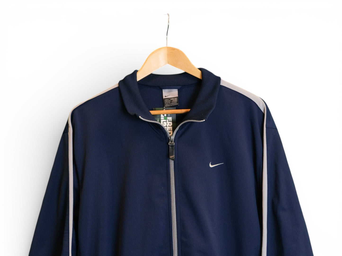 Nike 2000s Full-Zip Track Jacket - Large