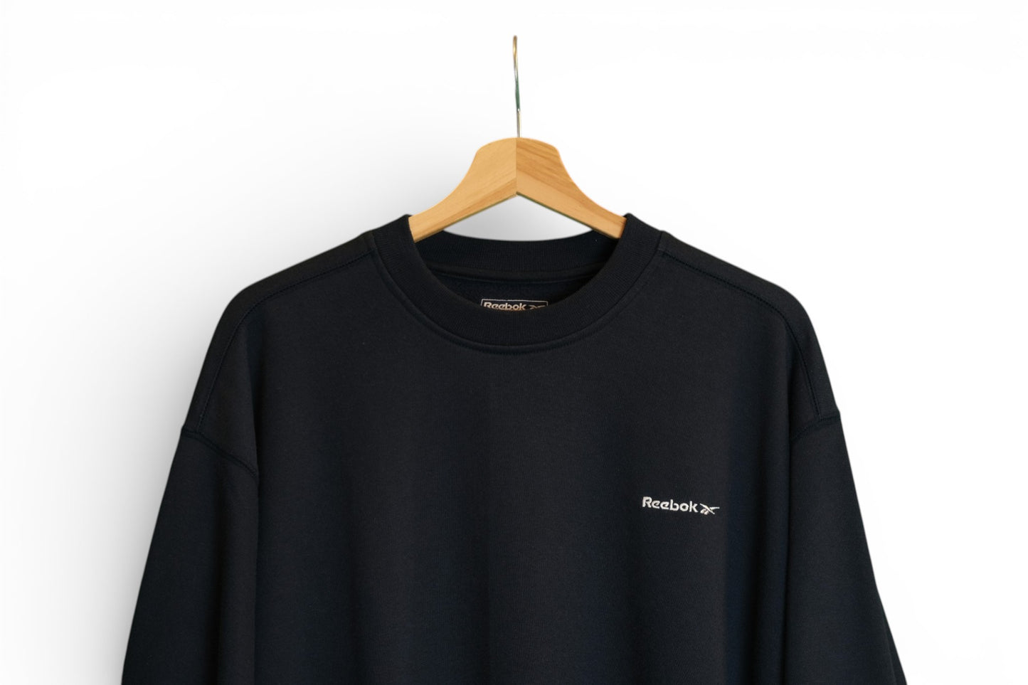 Retro Reebok Sweatshirt - Medium