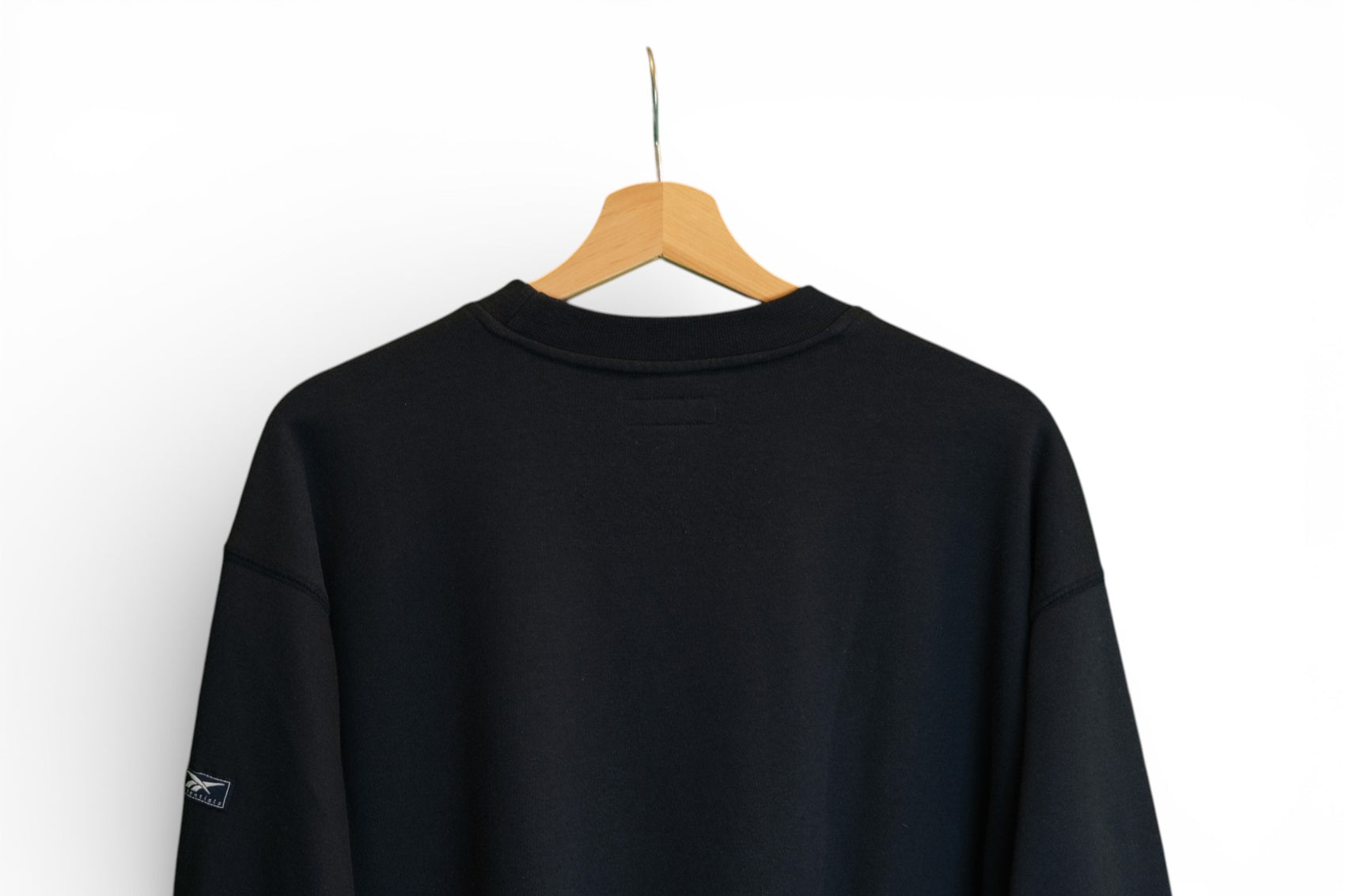 Retro Reebok Sweatshirt - Medium