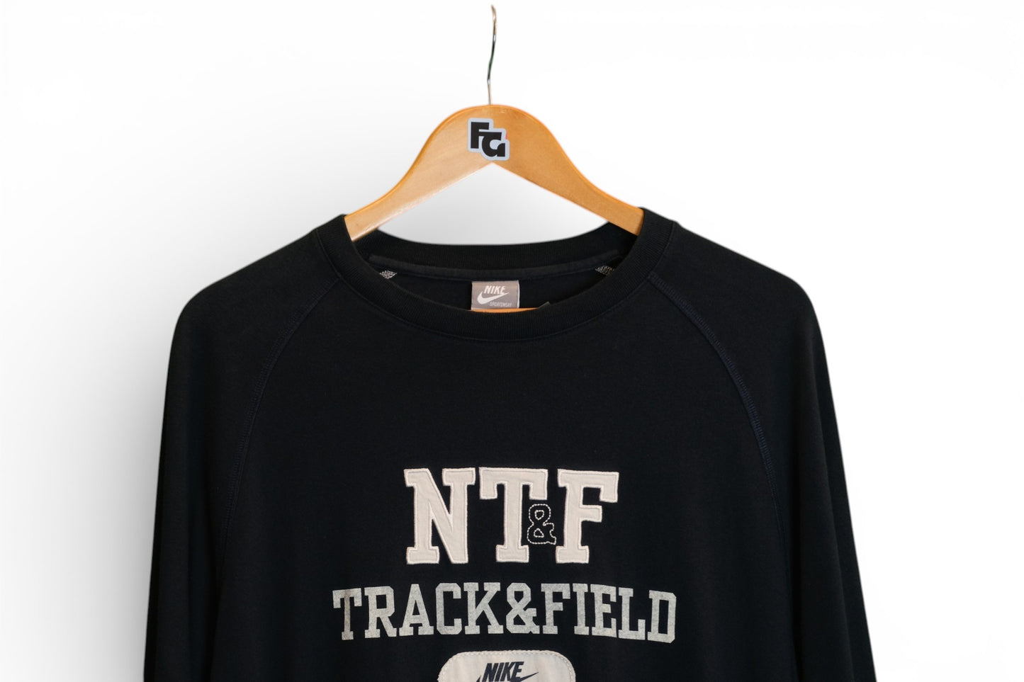Nike Track & Field Long Sleeve Top - Large